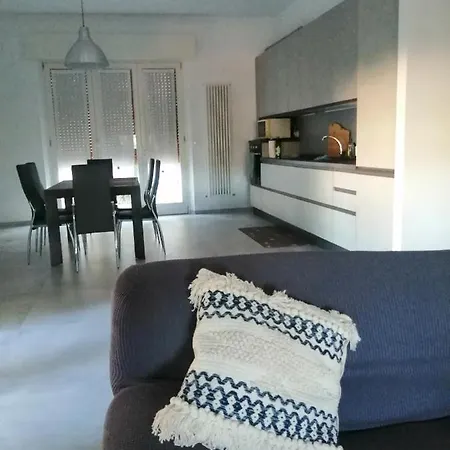 Roberta Guest house