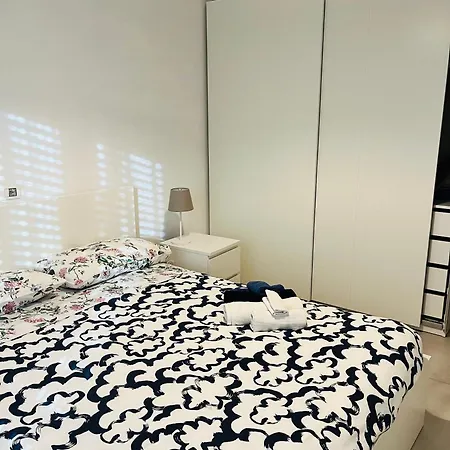 Roberta 招待所 奥西莫